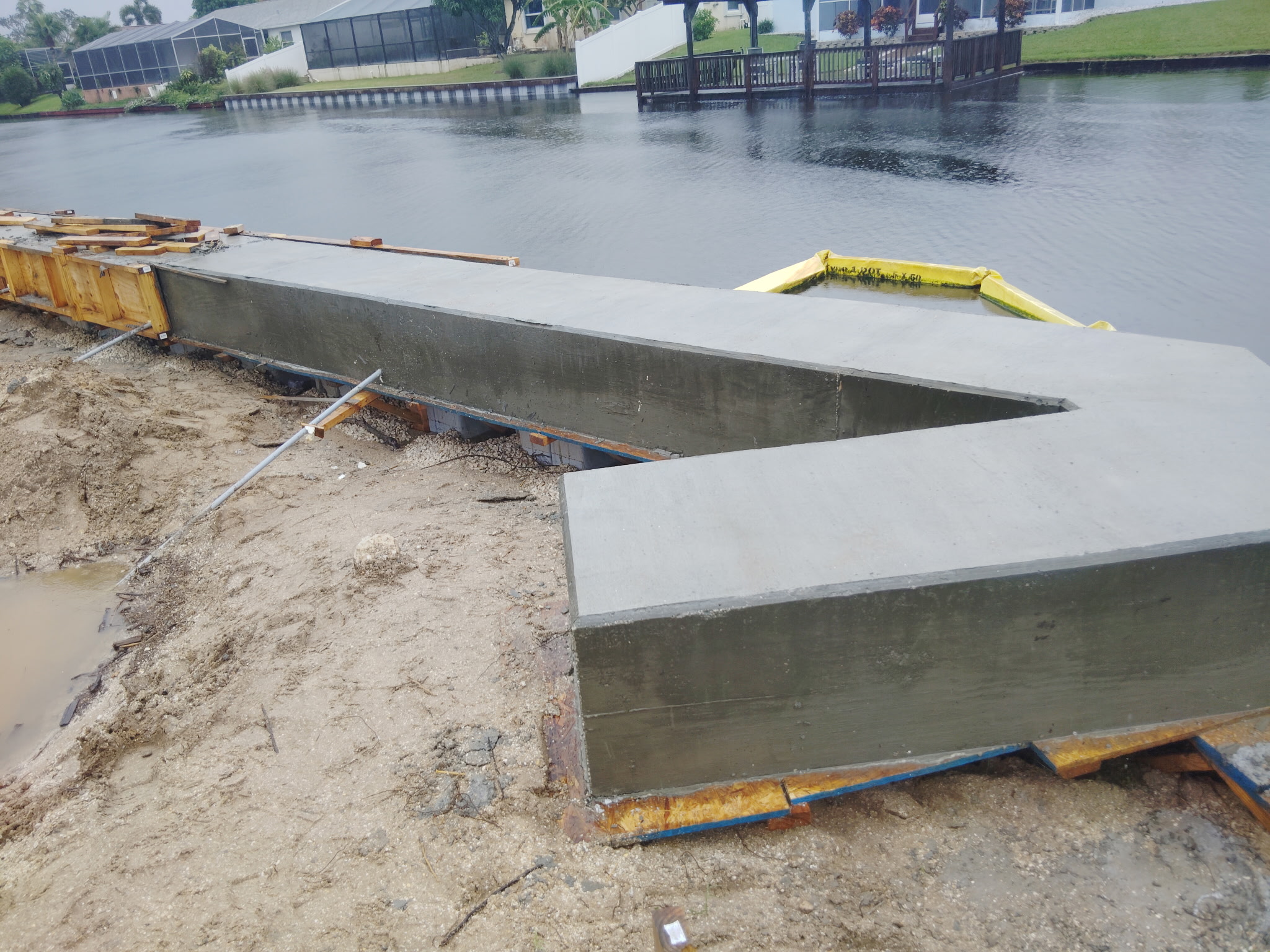 Concrete support structure at the water's edge